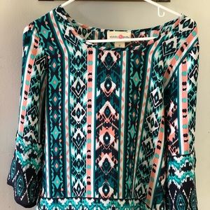 Women’s dress shirt